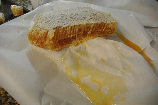 I separtted the slabs with parchment paper....they caught the dripping pretty well but I was sure tempted to lick them clean....I resisted!  